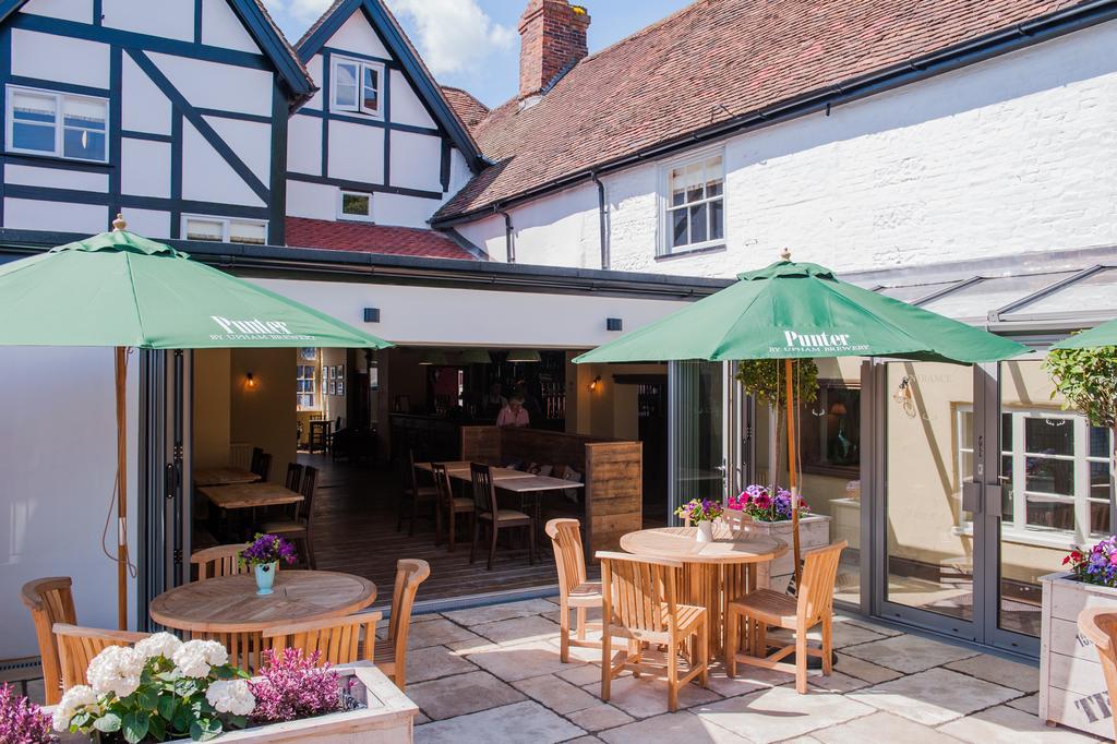 The White Hart, Overton Exterior foto